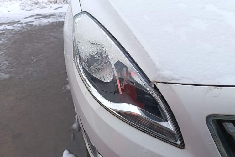 Used Haima Fumei 2015 1.6L Manual ZhiShang Model Right Front Headlight