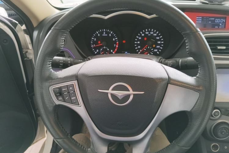 Used Haima Fumei 2015 1.6L Manual ZhiShang Model Steering Wheel