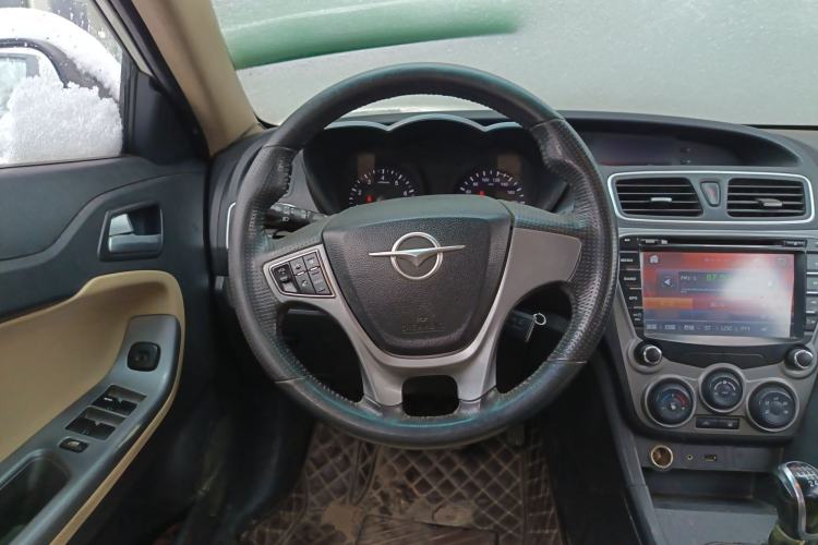 Used Haima Fumei 2015 1.6L Manual ZhiShang Model Steering Wheel