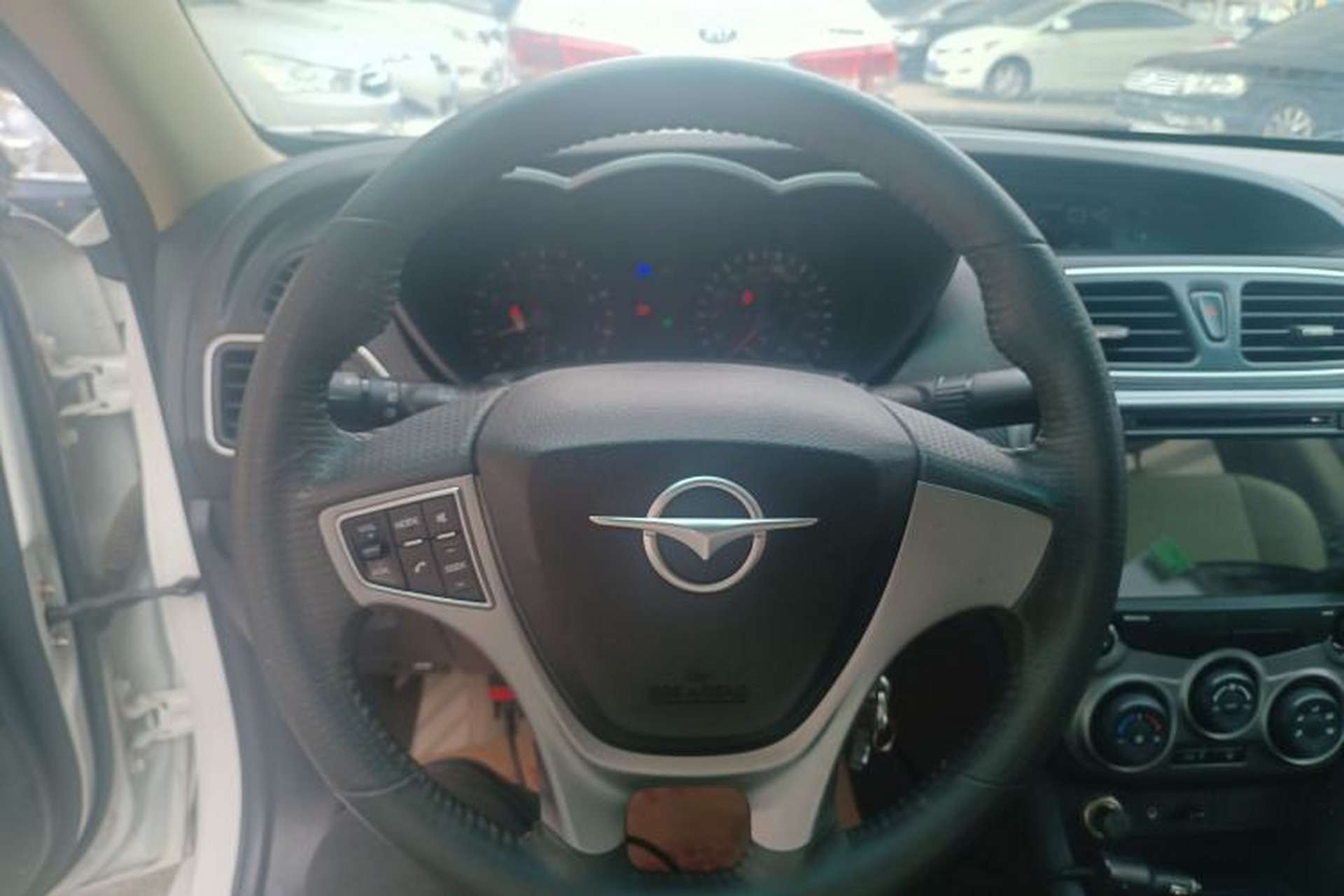 Used Haima Fumei 2015 1.6L Manual Prestige Model Steering Wheel