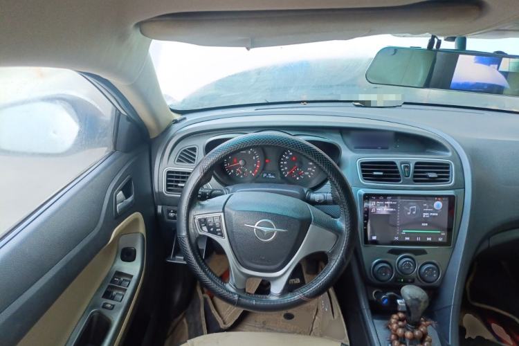 Used Haima Fumei 2015 1.6L Automatic Prestige Model Steering Wheel