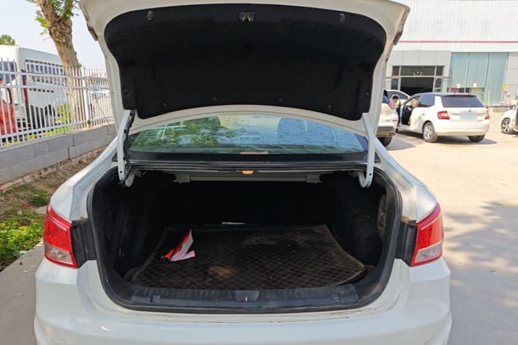 Used Haima Fumei 2015 1.6L Manual Prestige Model Trunk