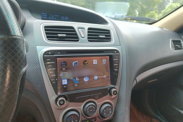 Used Haima Fumei 2015 1.6L Manual YueShang Model Audio And AC Panel