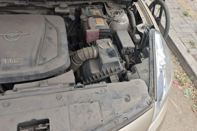 Used Haima Fumei 2015 1.6L Manual Prestige Model Engine Bay Left
