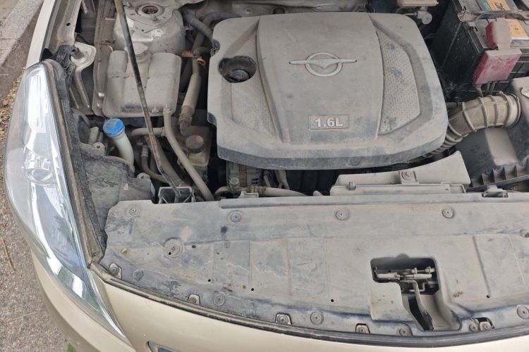 Used Haima Fumei 2015 1.6L Manual Prestige Model Engine Bay Right