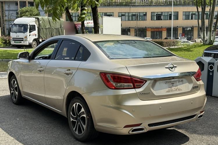 Used Haima Fumei 2015 1.6L Manual YueShang Model Exterior 2