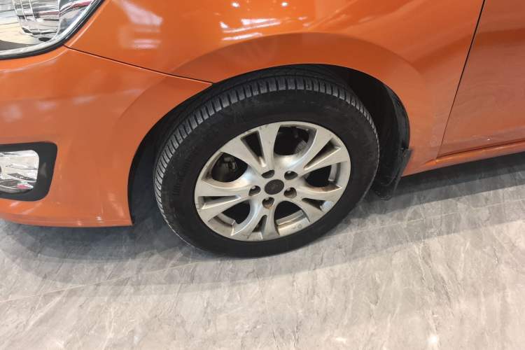 Used Haima Fumei 2015 1.6L Manual YueShang Model Exterior 3