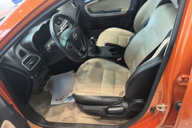 Used Haima Fumei 2015 1.6L Manual YueShang Model Left Front Seat