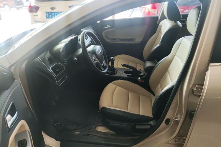 Used Haima Fumei 2015 1.6L Manual Prestige Model Left Front Seat