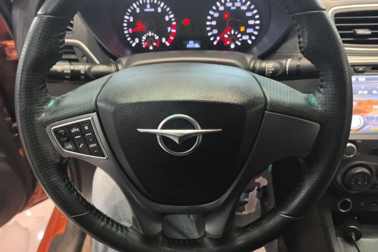 Used Haima Fumei 2015 1.6L Manual YueShang Model Steering Wheel