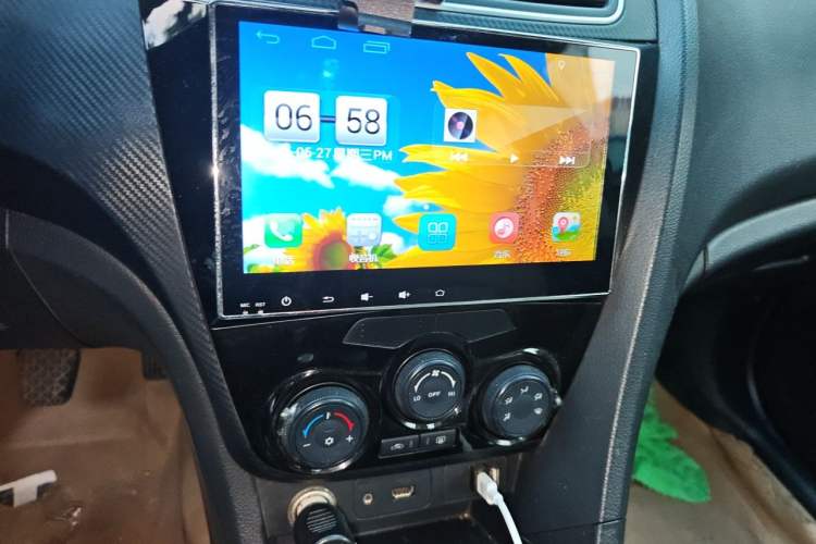 Used Haima Fumei 2016 1.6L Manual Prestige Model Upgrade Audio And AC Panel