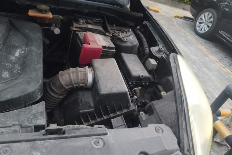 Used Haima Fumei 2016 1.6L Manual Prestige Model Upgrade Engine Bay Left