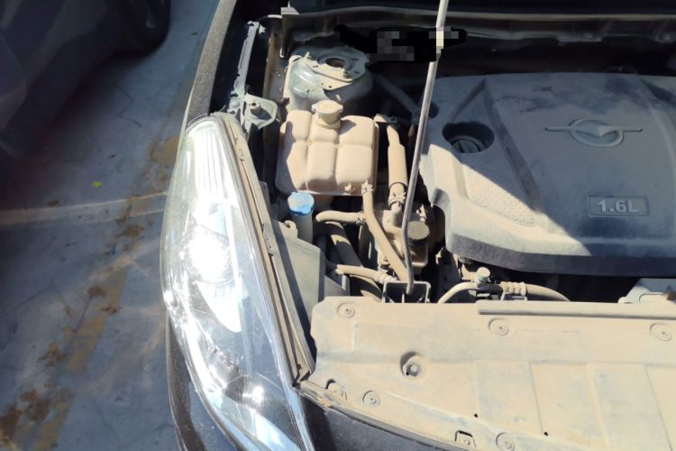 Used Haima Fumei 2016 1.6L Manual Prestige Model Upgrade Engine Bay Right
