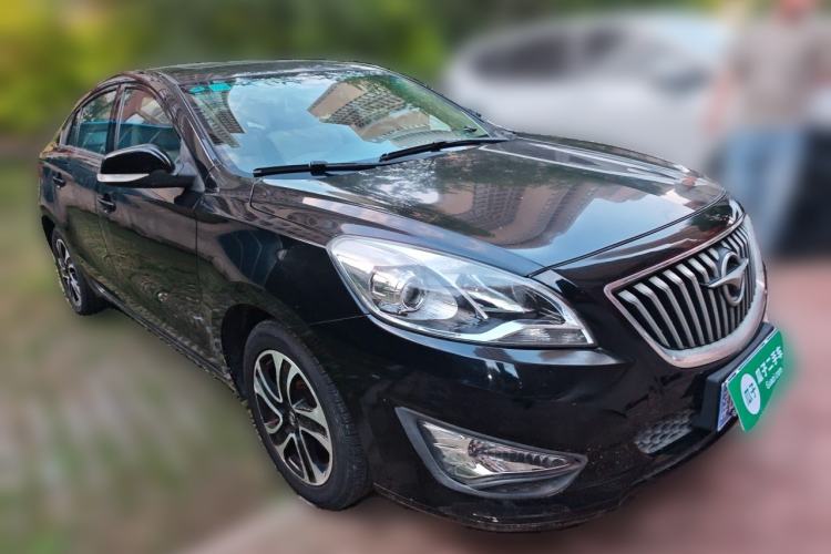 Used Haima Fumei 2016 1.6L Manual Prestige Model Upgrade Front Right 45 Deg