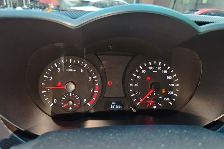 Used Haima Fumei 2016 1.6L Manual Prestige Model Upgrade Instrument Cluster