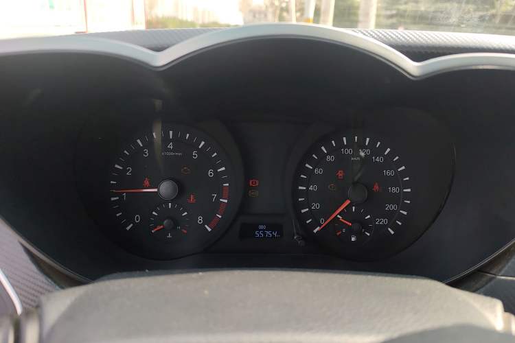 Used Haima Fumei 2016 1.6L Manual Prestige Model Upgrade Instrument Cluster