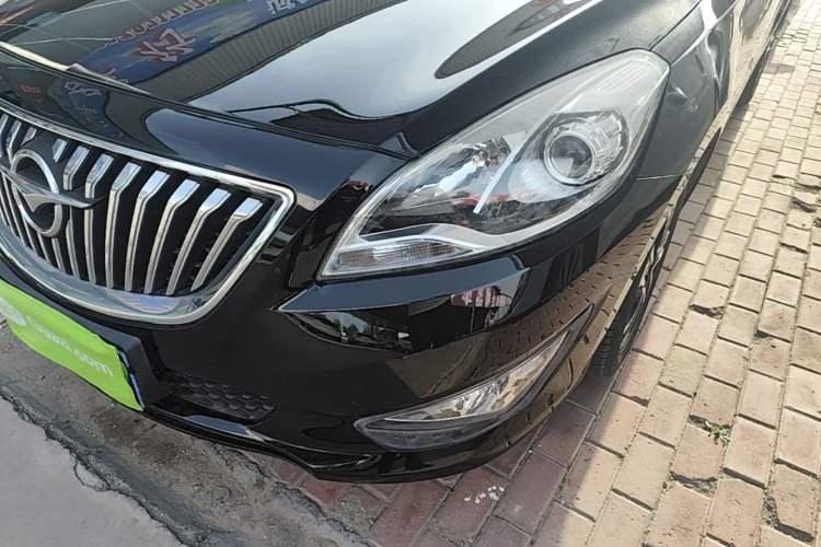 Used Haima Fumei 2016 1.6L Manual Prestige Model Upgrade Left Front Headlight