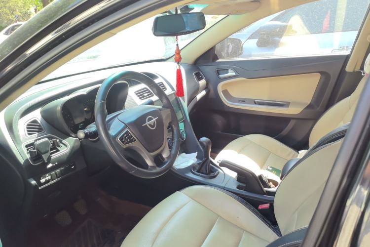 Used Haima Fumei 2016 1.6L Manual Prestige Model Upgrade Left Front Seat