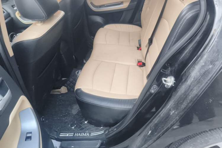 Used Haima Fumei 2016 1.6L Manual Prestige Model Upgrade Left Rear Seat