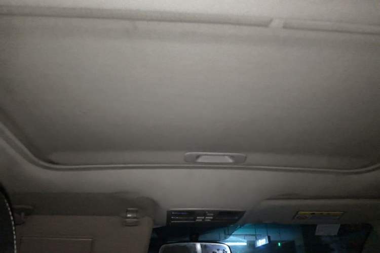 Used Haima Fumei 2016 1.6L Manual Prestige Model Upgrade Headliner