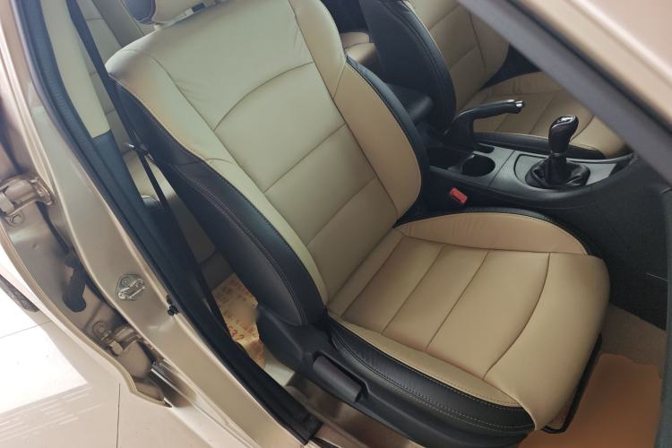 Used Haima Fumei 2016 1.6L Manual Prestige Model Upgrade Right Front Seat