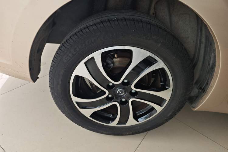 Used Haima Fumei 2016 1.6L Manual Prestige Model Upgrade Right Rear Wheel Hub