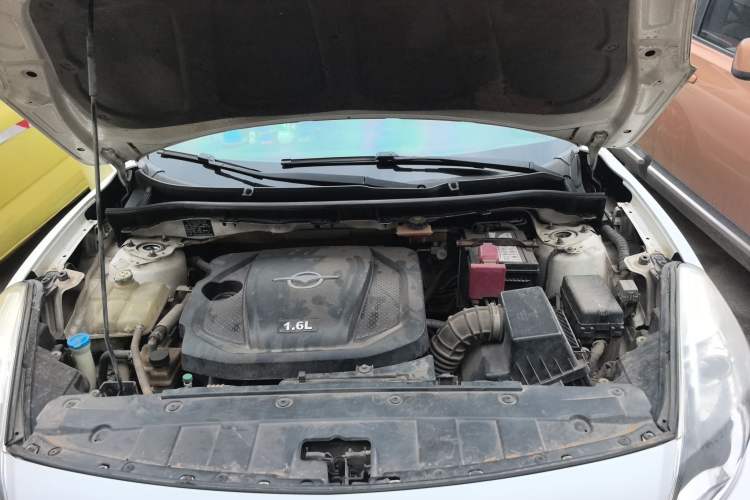 Used Haima Fumei 2016 1.6L Manual Prestige Model Upgrade Engine Bay
