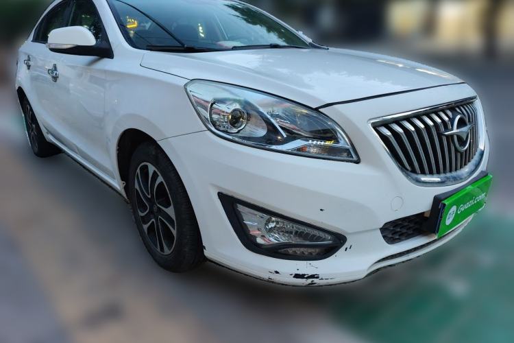 Used Haima Fumei 2016 1.6L Manual YueShang Model Upgrade Edition Front Right 45 Deg