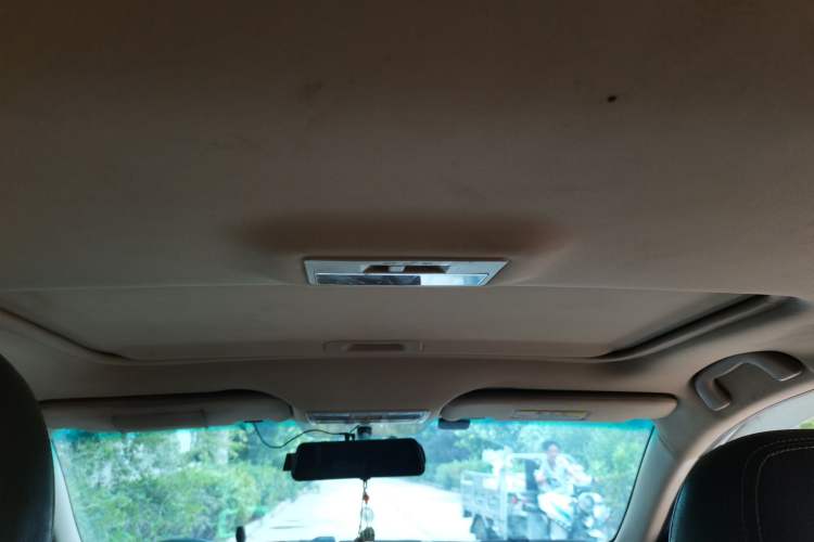 Used Haima Fumei 2016 1.6L Manual Prestige Model Upgrade Headliner