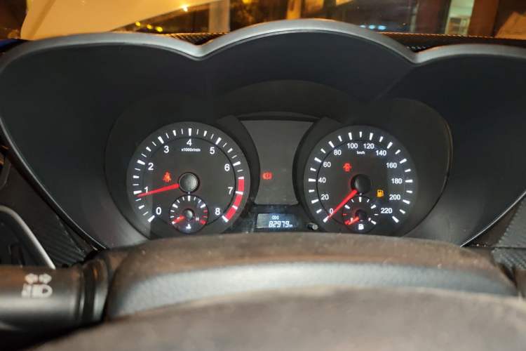 Used Haima Fumei 2016 1.6L Manual YueShang Model Upgrade Edition Instrument Cluster