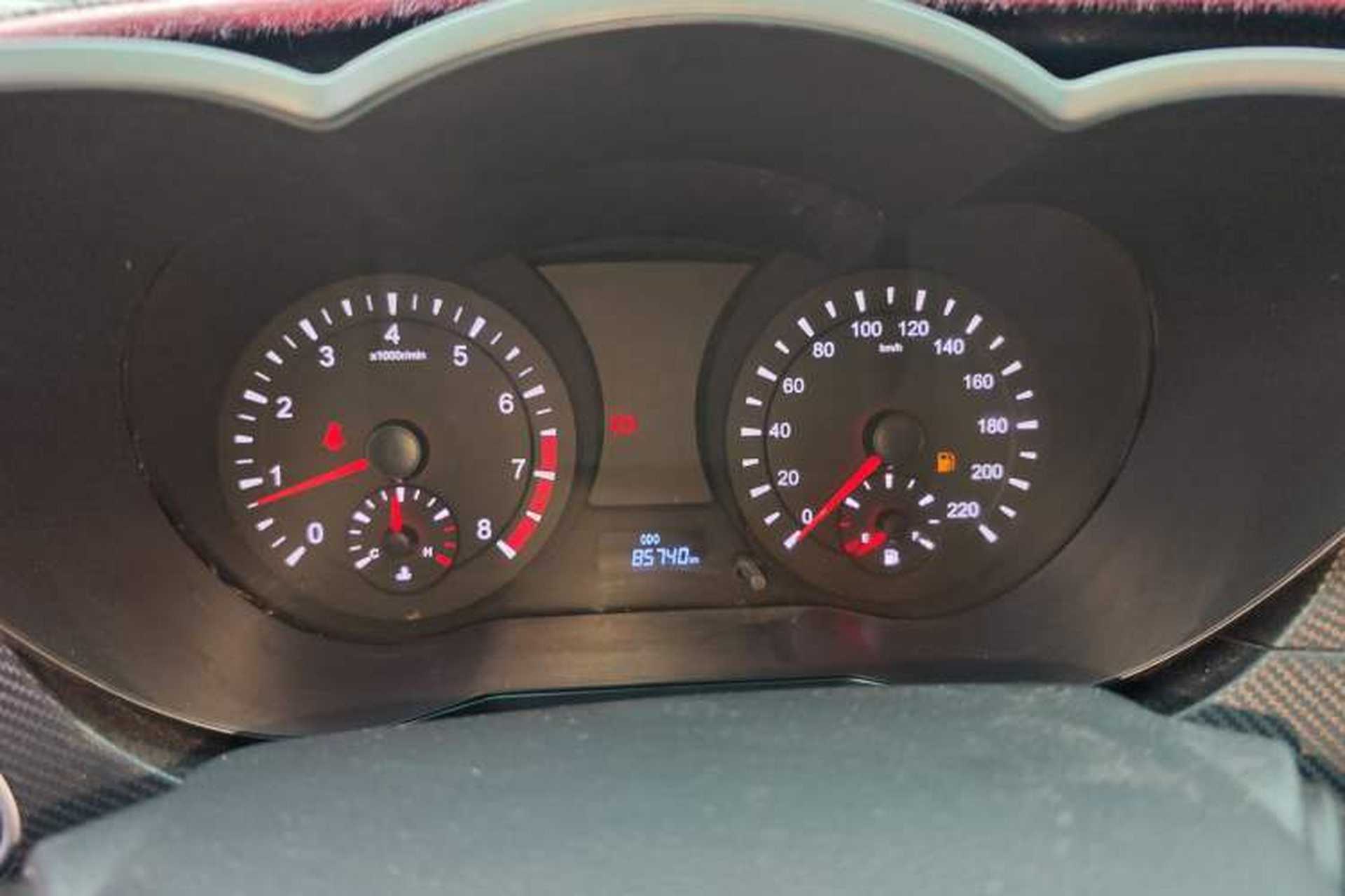 Used Haima Fumei 2016 1.6L Manual Prestige Model Upgrade Instrument Cluster