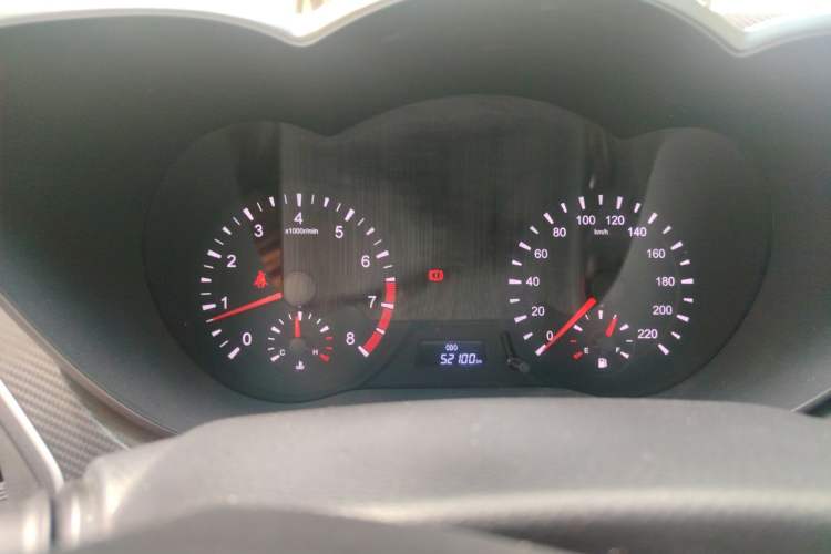 Used Haima Fumei 2016 1.6L Manual Prestige Model Upgrade Instrument Cluster