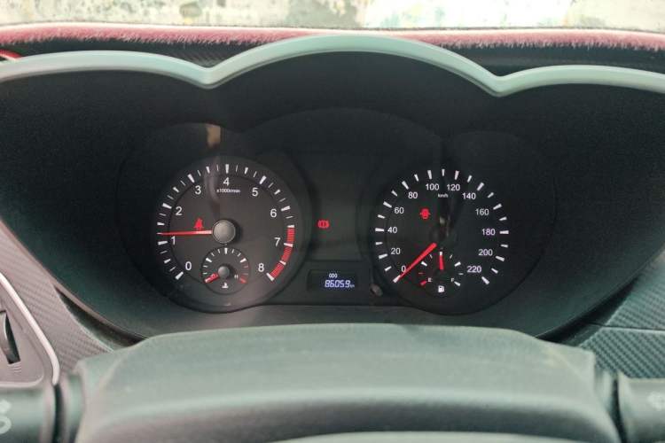 Used Haima Fumei 2016 1.6L Manual Prestige Model Upgrade Instrument Cluster