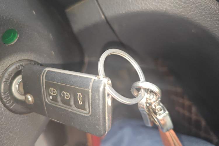 Used Haima Fumei 2016 1.6L Manual YueShang Model Upgrade Edition Interior 1