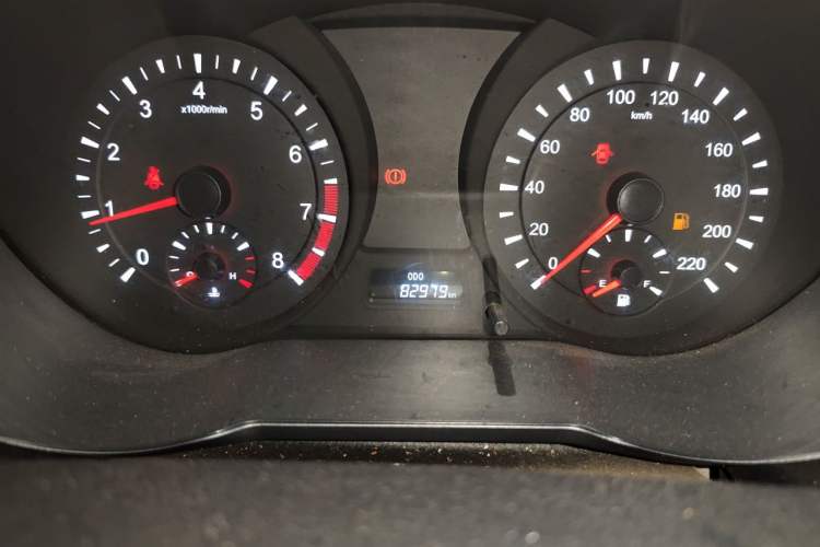 Used Haima Fumei 2016 1.6L Manual YueShang Model Upgrade Edition Odometer Close Up