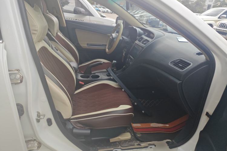 Used Haima Fumei 2016 1.6L Manual YueShang Model Upgrade Edition Right Front Seat