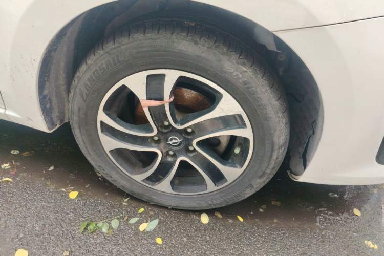 Used Haima Fumei 2016 1.6L Manual Prestige Model Upgrade Right Front Wheel Hub
