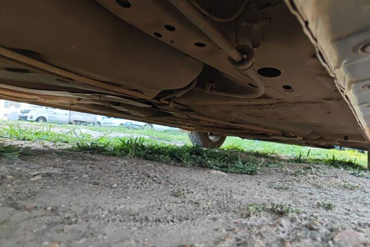 Used Haima Fumei 2017 1.6L Manual Comfort Model Chassis Rear Right