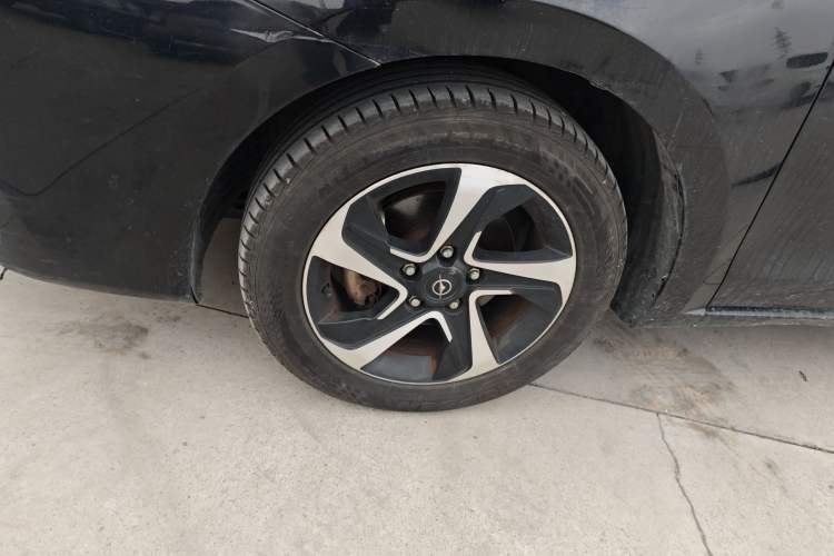 Used Haima Fumei 2017 1.6L Manual Luxury Model Left Front Wheel Hub