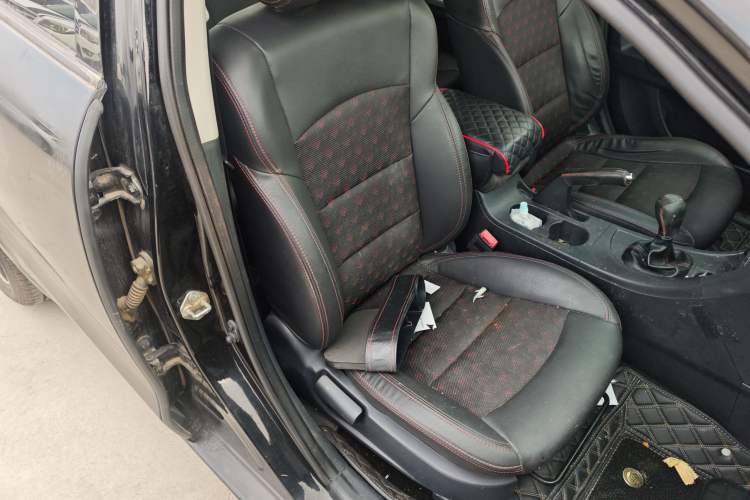 Used Haima Fumei 2017 1.6L Manual Luxury Model Right Front Seat