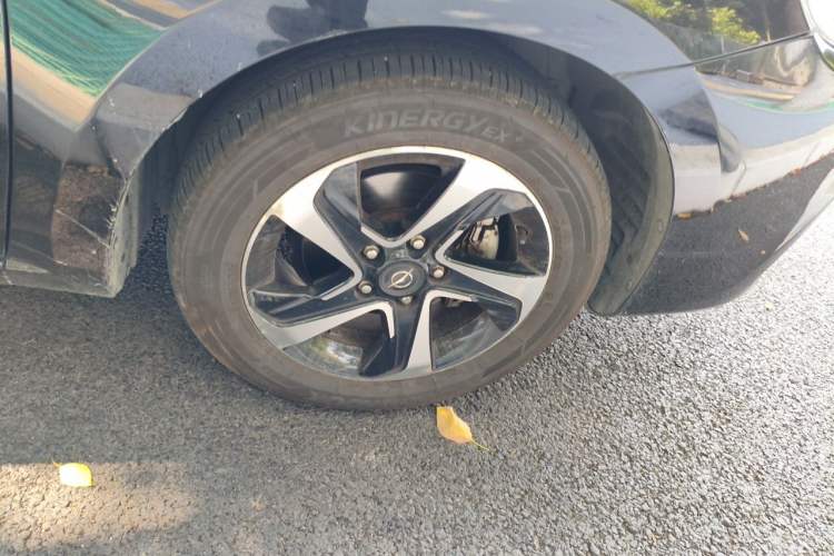 Used Haima Fumei 2017 1.6L Manual Luxury Model Right Front Wheel Hub