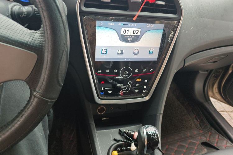 Used Haima Fumei 2017 1.6L Manual Luxury Model Audio And AC Panel