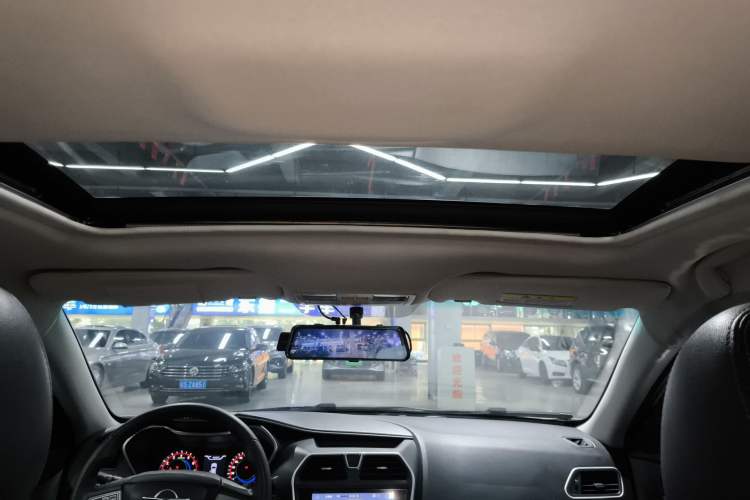 Used Haima Fumei 2017 1.6L Manual Luxury Model Headliner