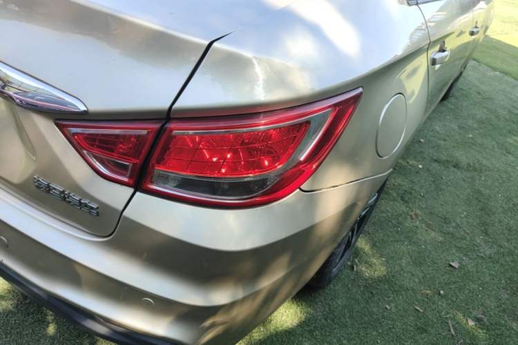 Used Haima Fumei 2017 1.6L Automatic Luxury Model Right Rear Taillight