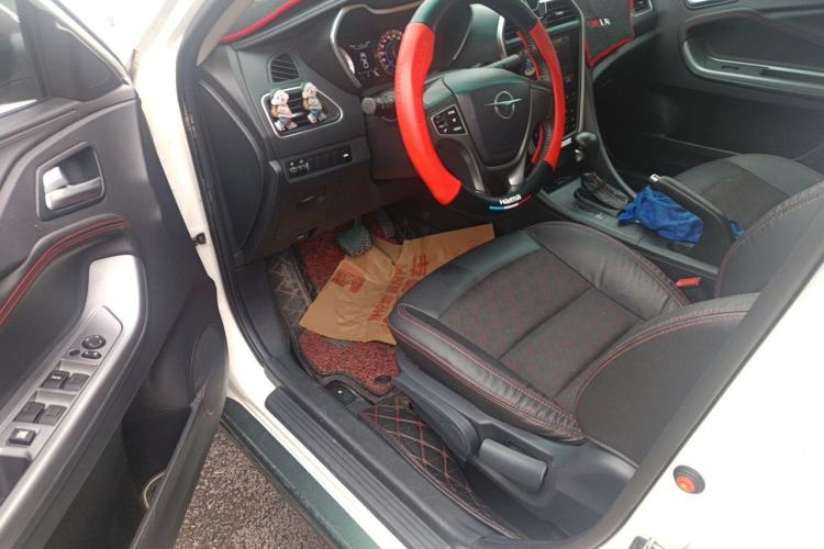 Used Haima Fumei 2017 1.6L Automatic Luxury Model Driver Seat