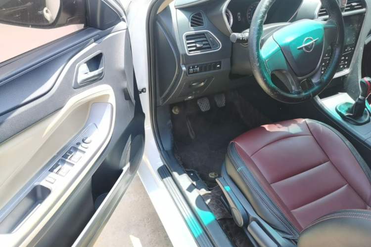 Used Haima Fumei 2017 1.6L Manual Comfort Model Driver Seat