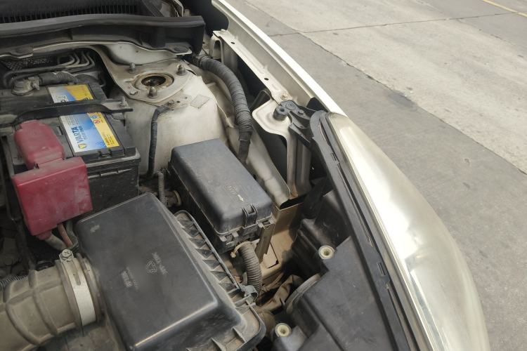 Used Haima Fumei 2017 1.6L Manual Luxury Model Engine Bay Left