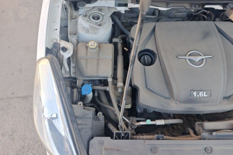 Used Haima Fumei 2017 1.6L Manual Luxury Model Engine Bay Right