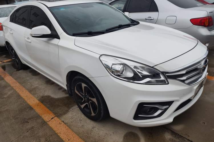 Used Haima Fumei 2017 1.6L Manual Luxury Model Exterior 1