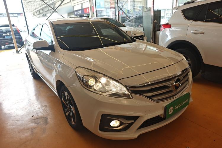 Used Haima Fumei 2017 1.6L Manual Luxury Model Exterior 1